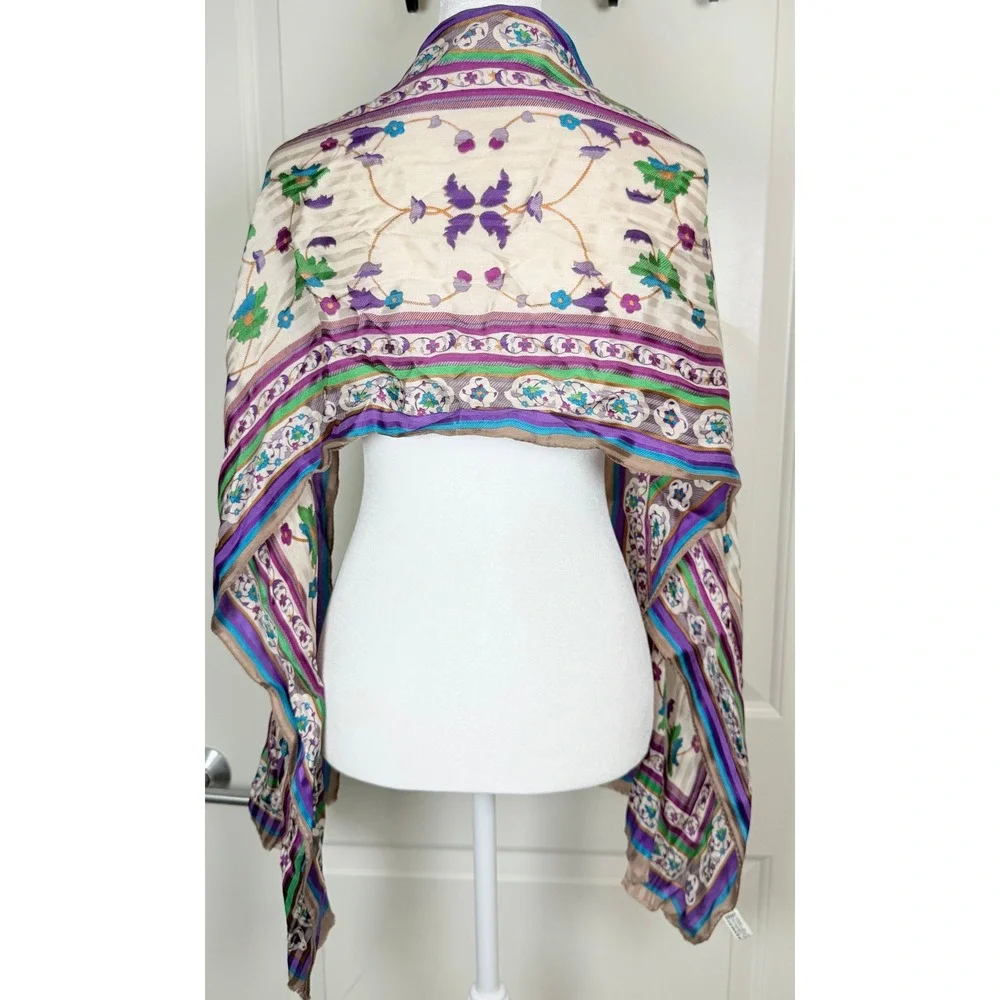 Vintage Oscar de la Renta Floral Silk Blend Scarf Made in Japan
